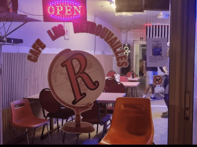 Cafe Les Retrouvailles - Cafe Bar Africain