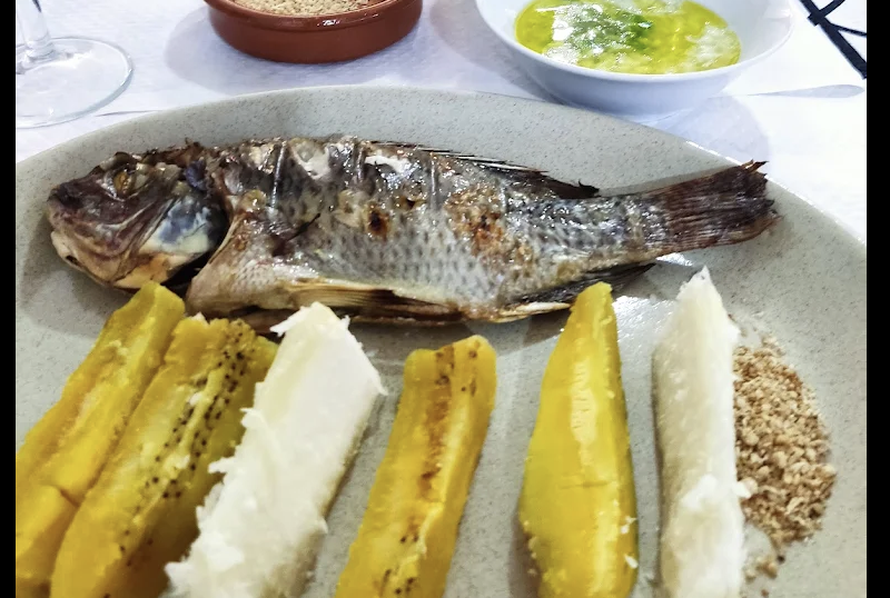 Moamba do Heroísmo - African Restaurant